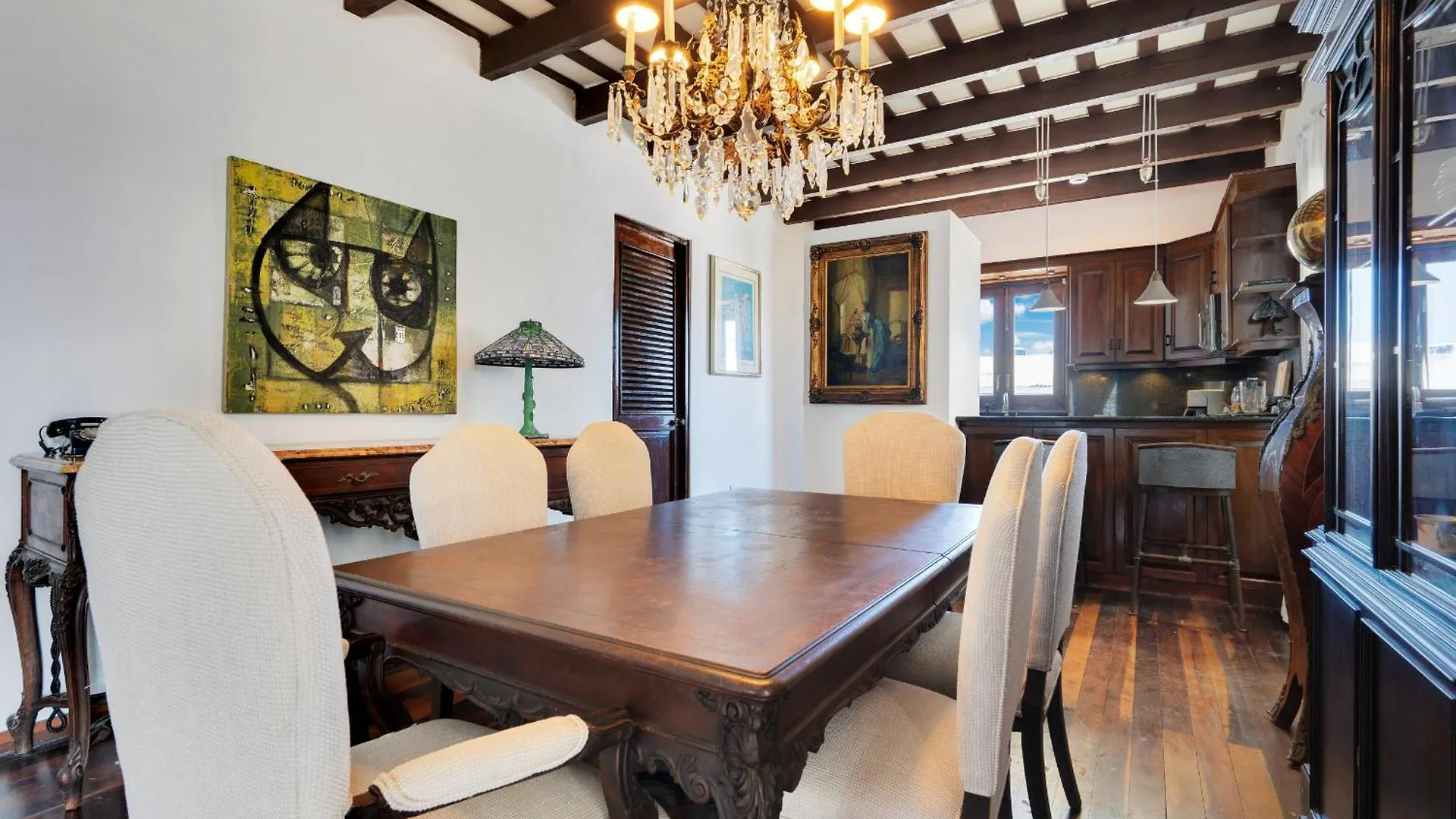 Spacious Apartment In The Heart Of San Juan